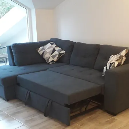 Modric Apartment *